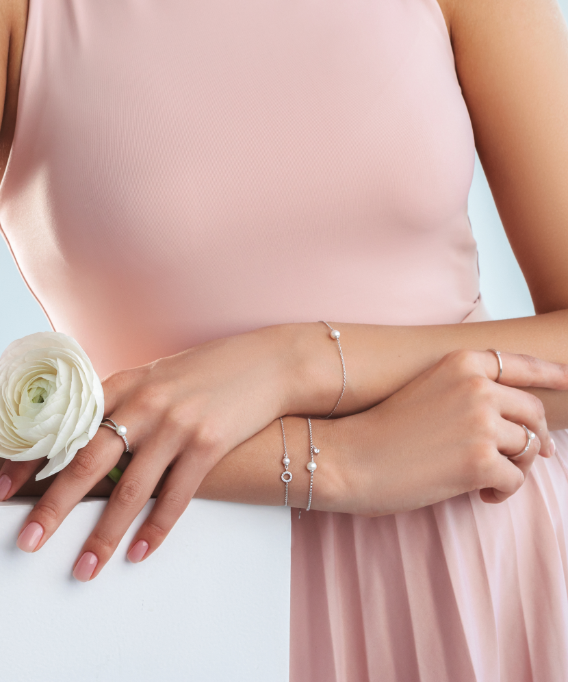 Серебряный браслет с жемчугом и цирконом