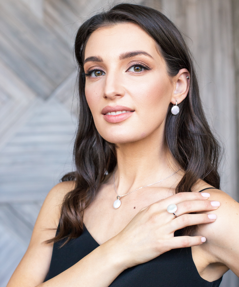 Серьги из серебра с натуральным жемчугом