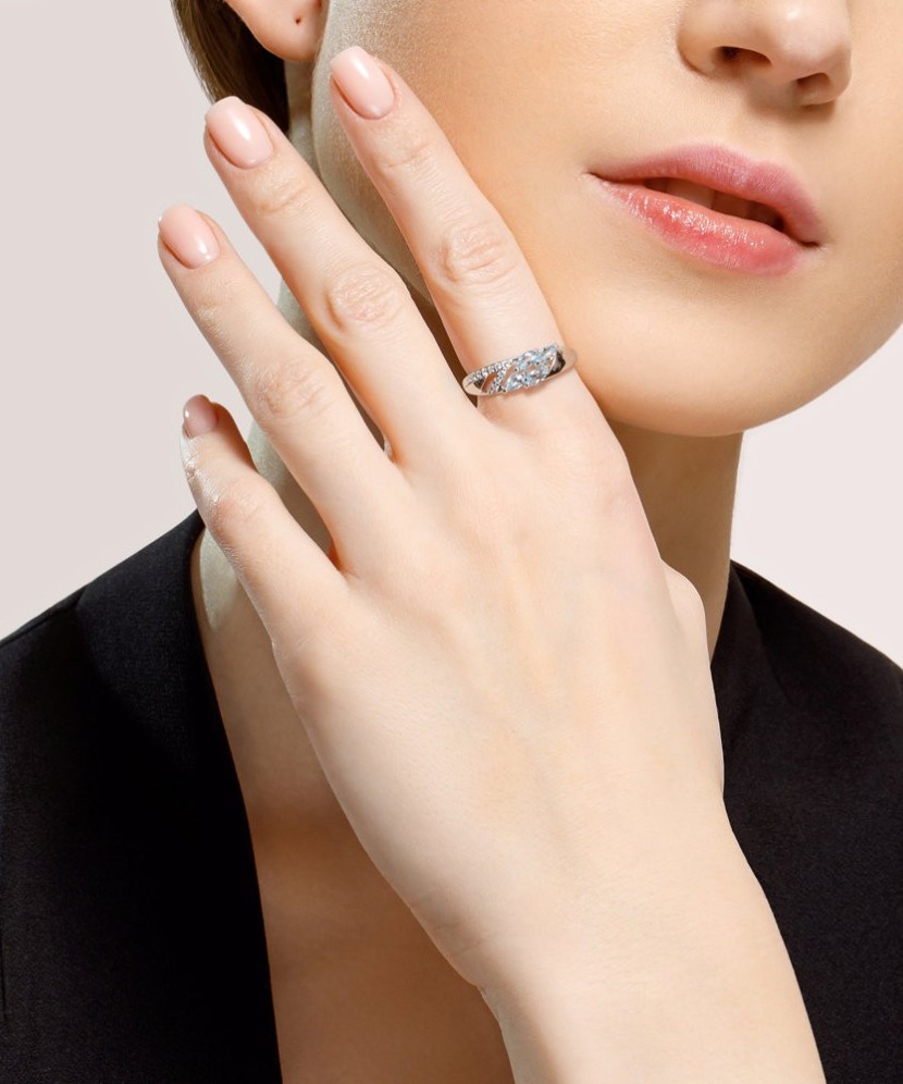 Sudraba gredzens ar topāziem un cirkonijiem - Sidabriniai žiedai - Goldinga