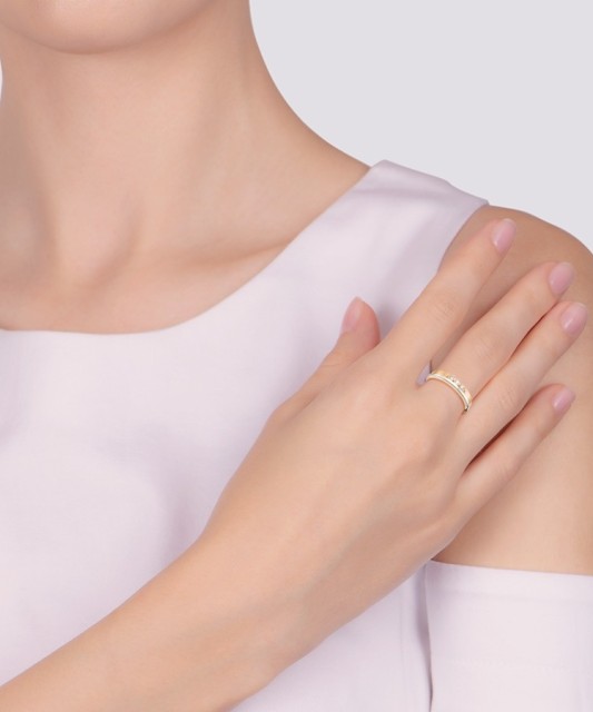 Zelta gredzens ar cirkonijiem - Zelta Gredzeni - Goldinga