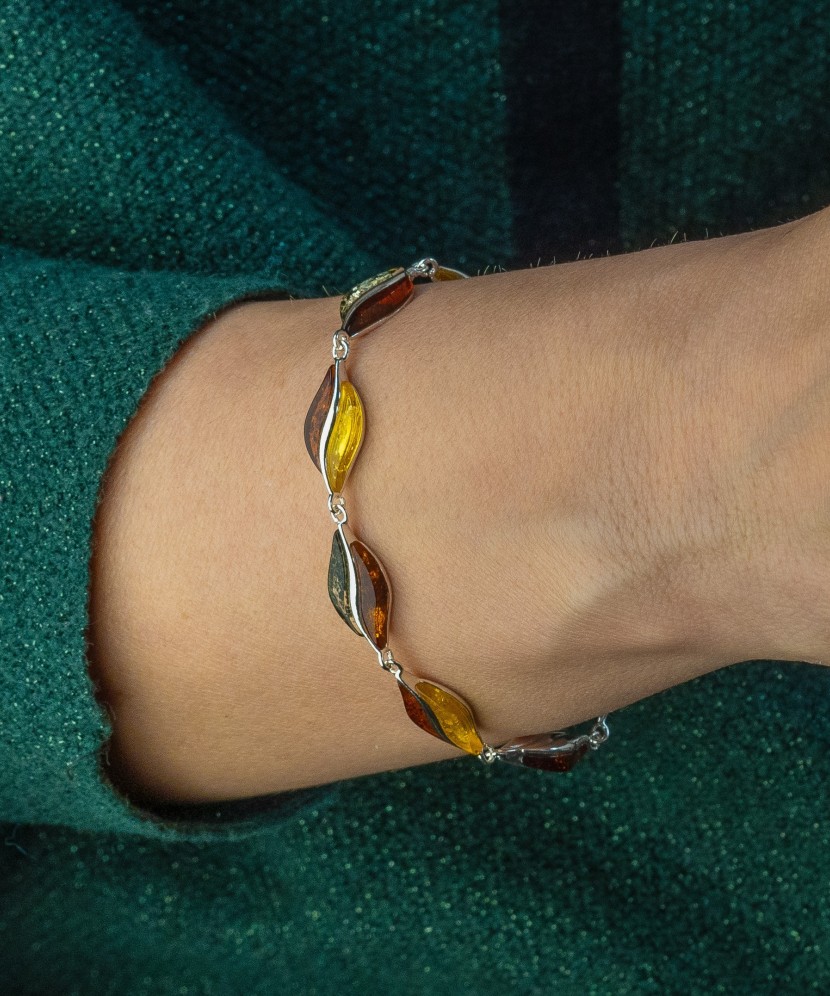 Sudraba rokassprādze ar dzintaru - sudraba rokassprādzes - Goldinga