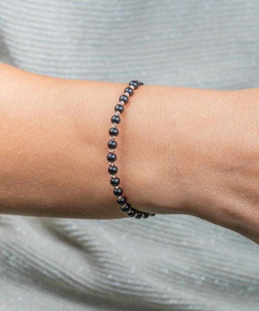 Melno Diegu Rokassrpādze Ar Zeltu Un oniksiem - Diegu rokassprādzes ar zeltu - Goldinga