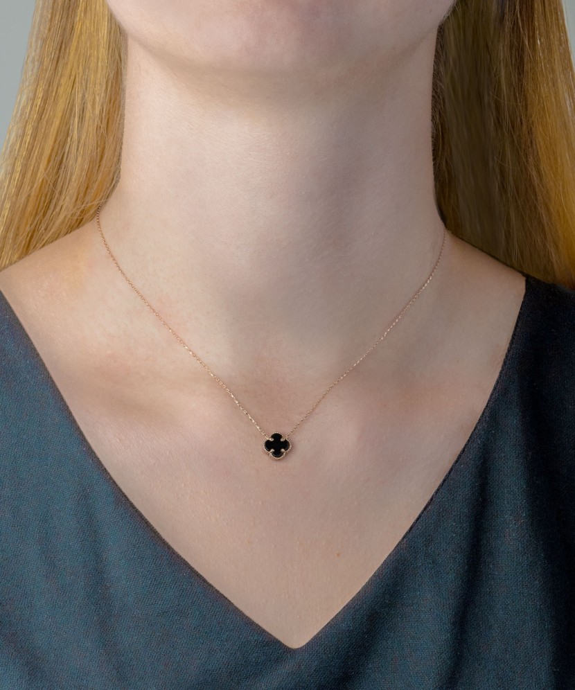 Zelta ķēdīte ar oniksa piekariņu - Zelta ķēdītes ar piekariņiem - Goldinga