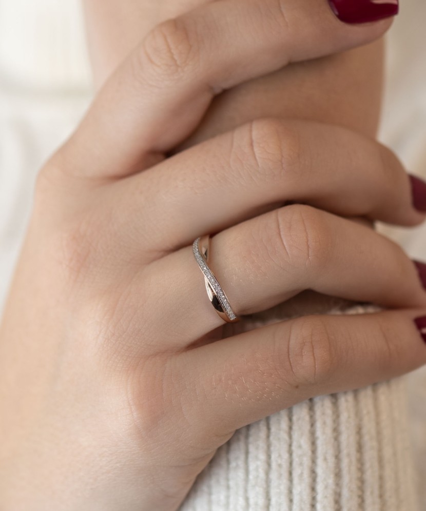 Zelta piekariņš ar briljantiem - Žiedai su brangakmeniais - Goldinga