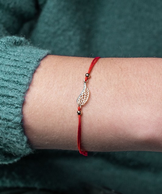 Sarkana Diega Rokassprādze Ar Zelta Piekariņu "eņģeļa spārns" - Diegu rokassprādzes ar zeltu - Goldinga