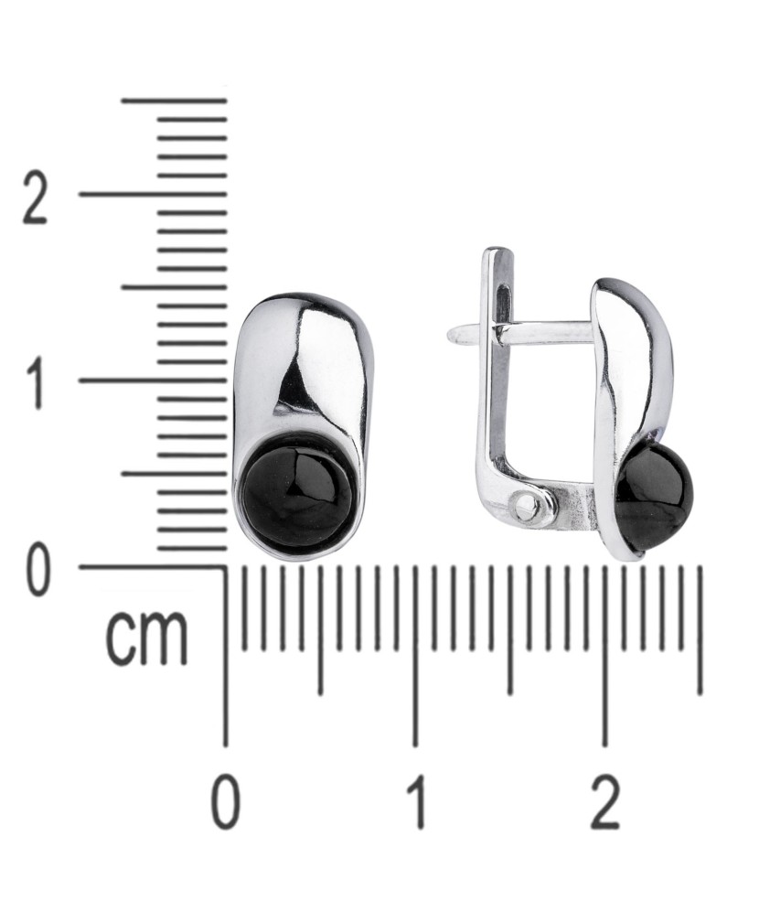 Серебряные серьги с ониксом