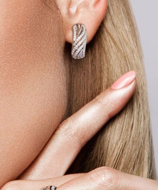 Серьги из серебра с цирконами