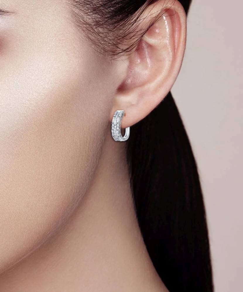 Серьги из серебра с цирконами