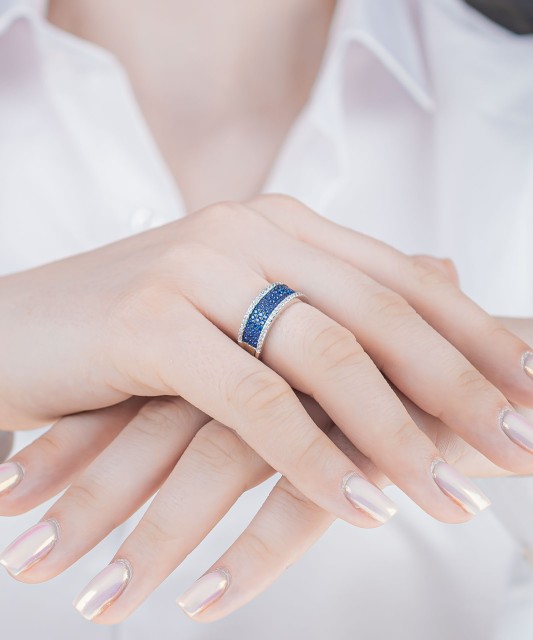 Sudraba gredzens ar cirkoniem