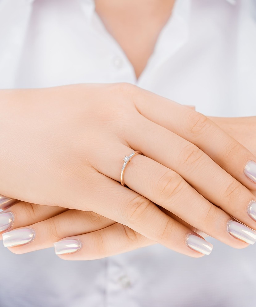 Zelta Gredzens Ar Dimantiem - Goldinga