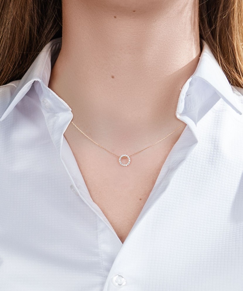 Золотая цепочка с подвеской из циркона