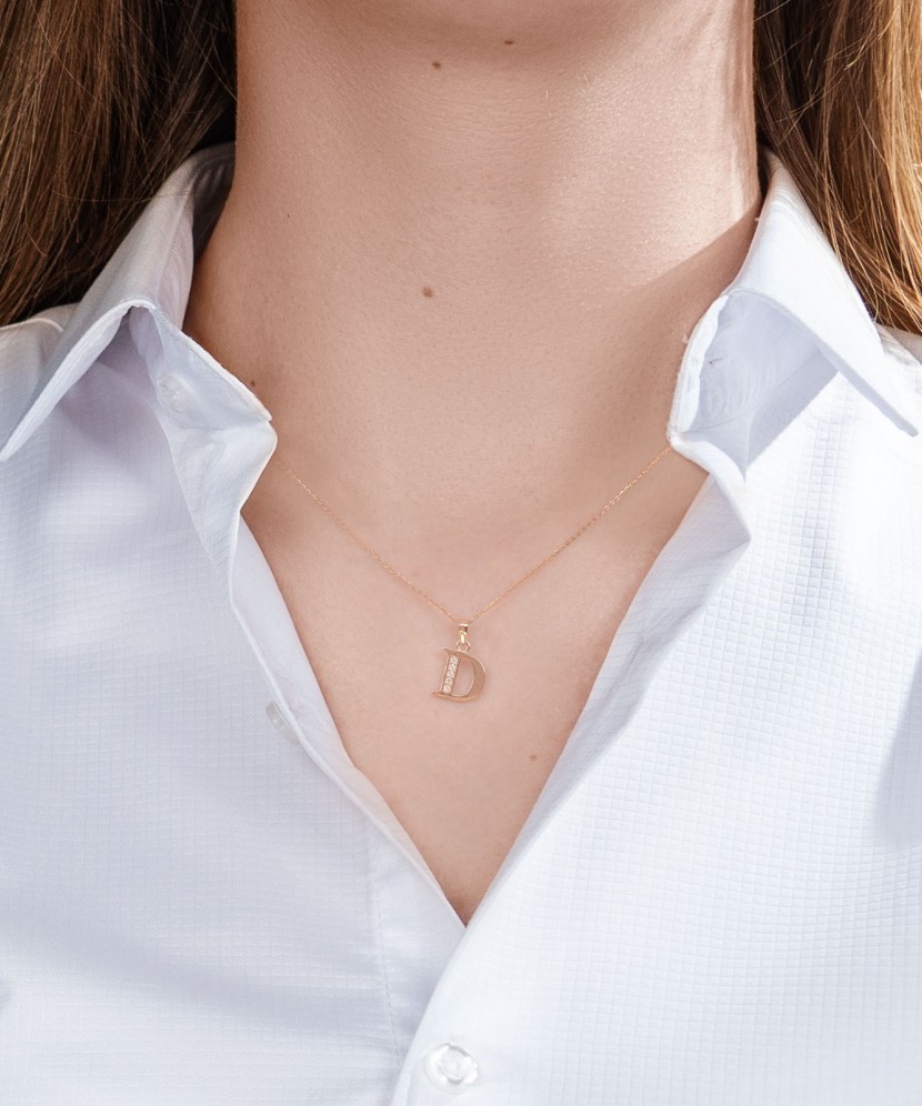 Zelta piekariņš ar cirkonijiem burts D