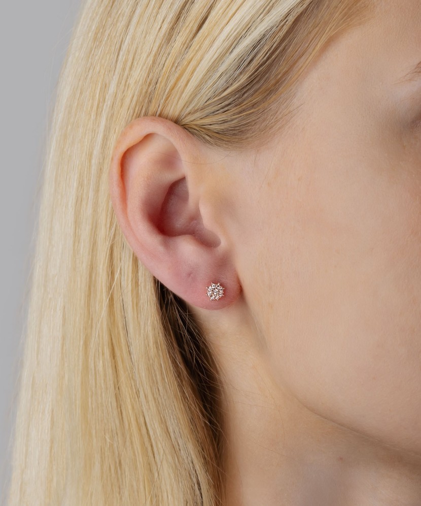 Серьги из золота с фианитами "Цветы"