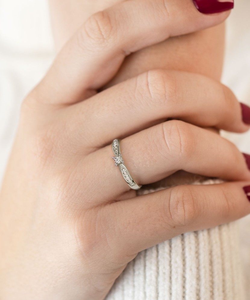 Baltā zelta gredzens ar briljantiem - Goldinga