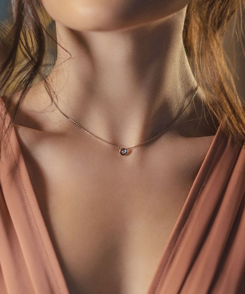 Zelta ķēdīte ar briljanta piekariņu