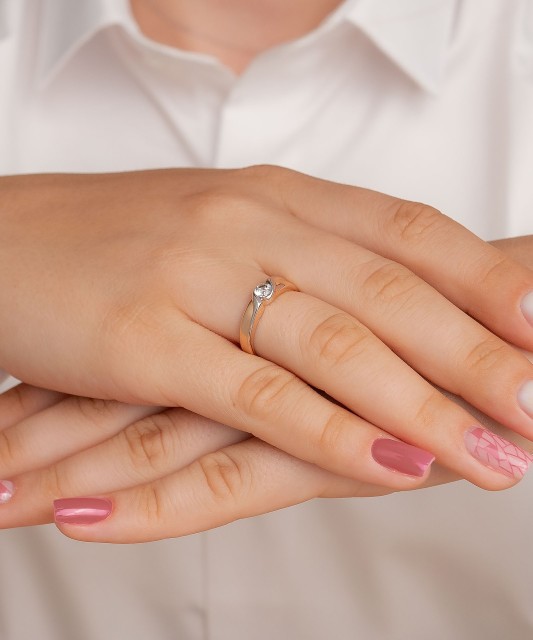 Zelta gredzens ar cirkoniju - Goldinga