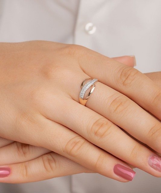 Zelta gredzens ar cirkonijiem - Goldinga