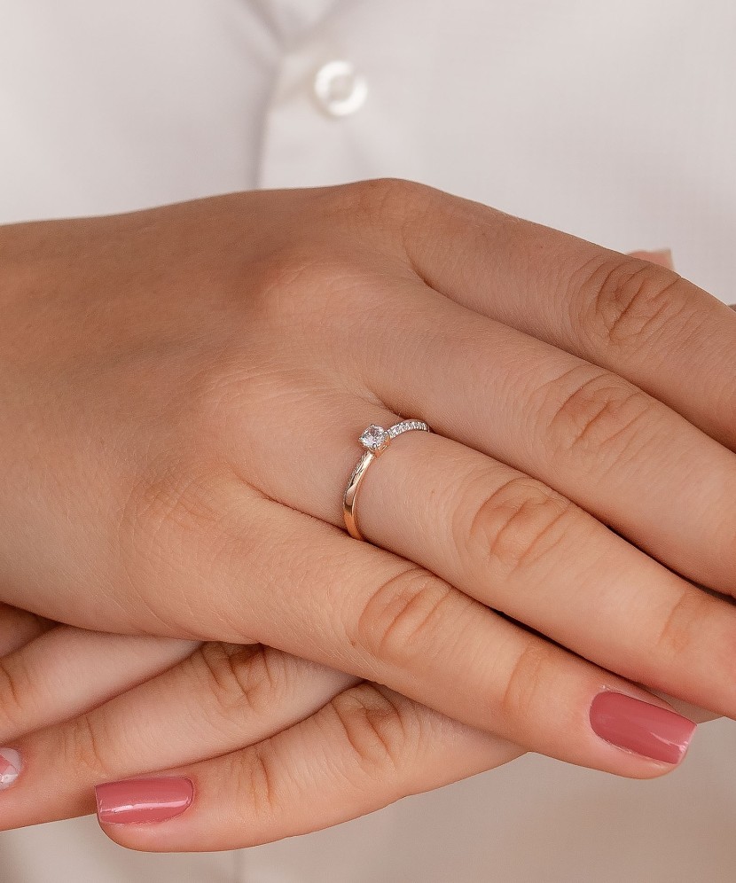 Zelta gredzens ar cirkonijiem - Goldinga