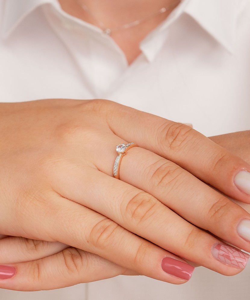 Zelta gredzens ar cirkonijiem - Goldinga