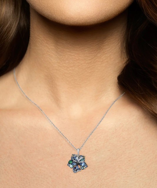 Sudraba kulons ar spineļiem un cirkoniem - Goldinga