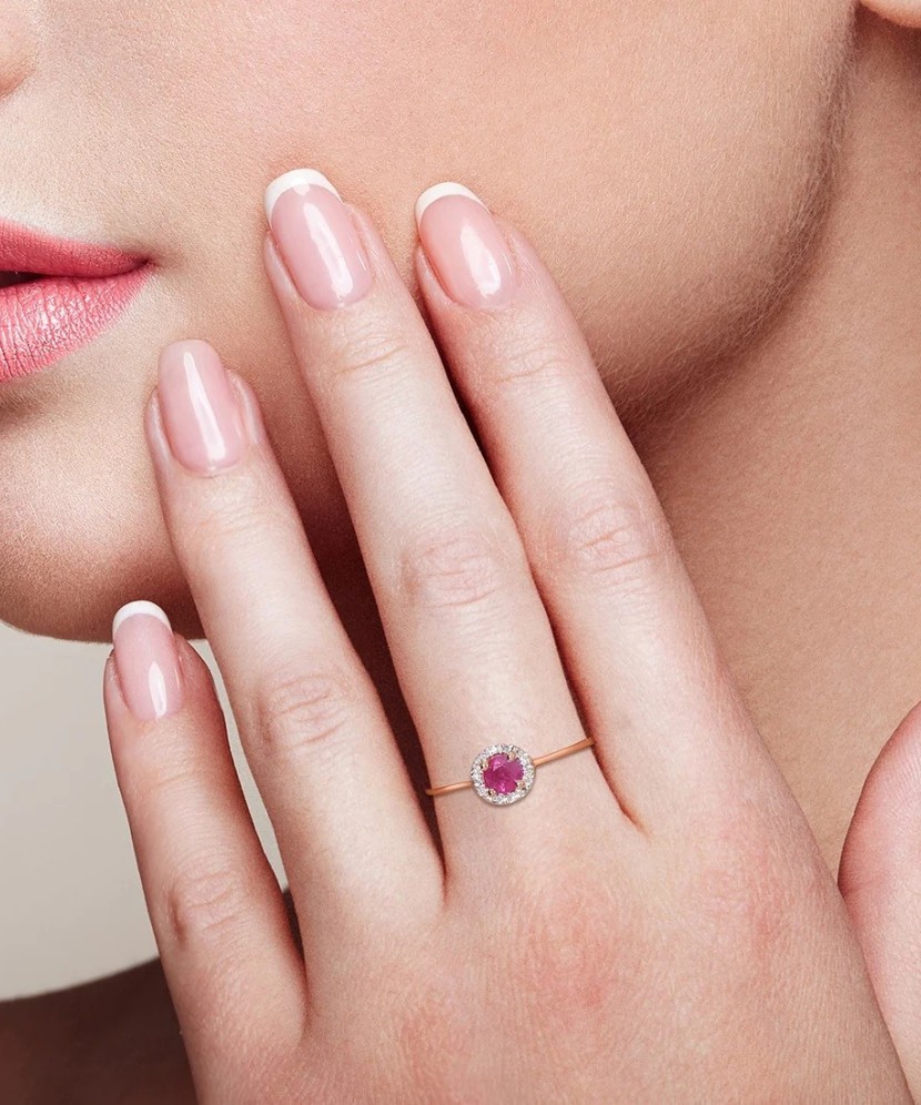 Zelta gredzens ar dimantiem un rubīniem - Goldinga