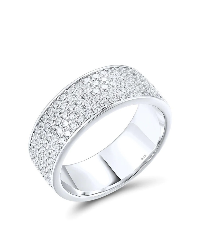 Серебряное кольцо с цирконами