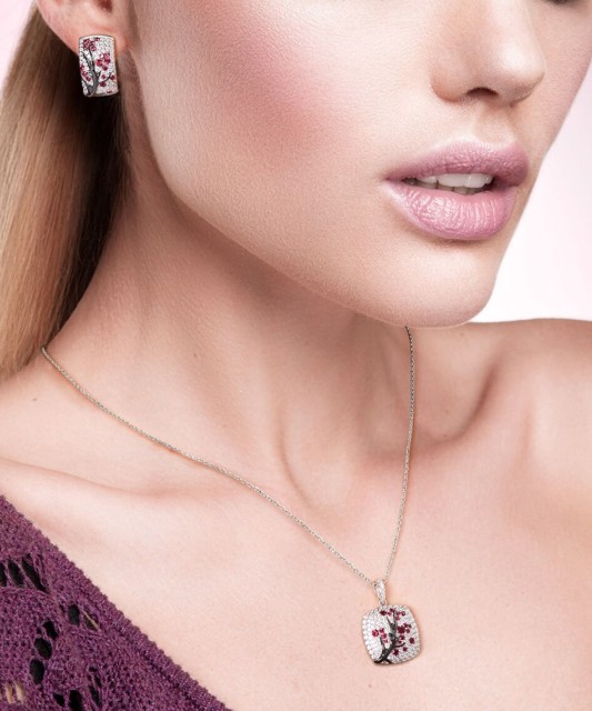 Sudraba kulons ar nano rubīniem un cirkoniem - Goldinga