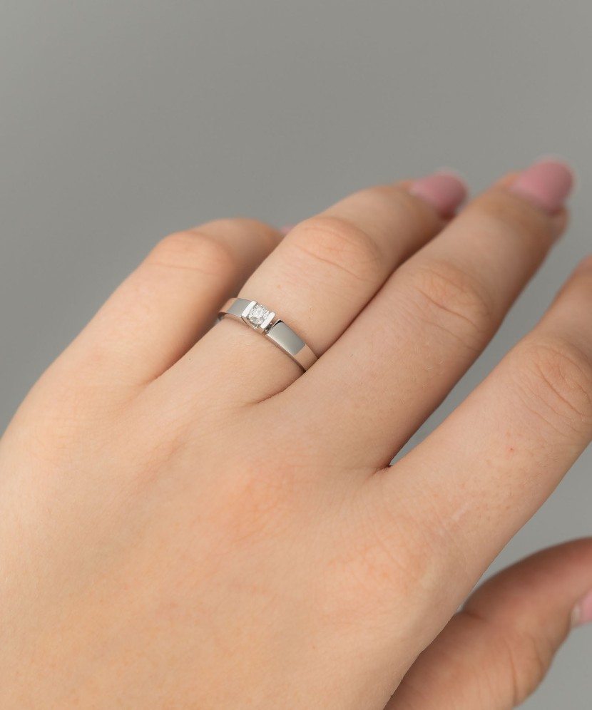 Baltā zelta gredzens ar briljantu - Goldinga