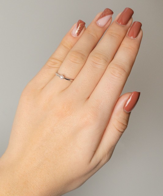 Baltā zelta gredzens ar briljantu - Goldinga