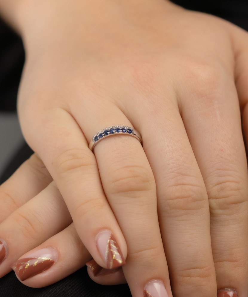 Baltā zelta gredzens ar safīriem un briljantiem - Goldinga