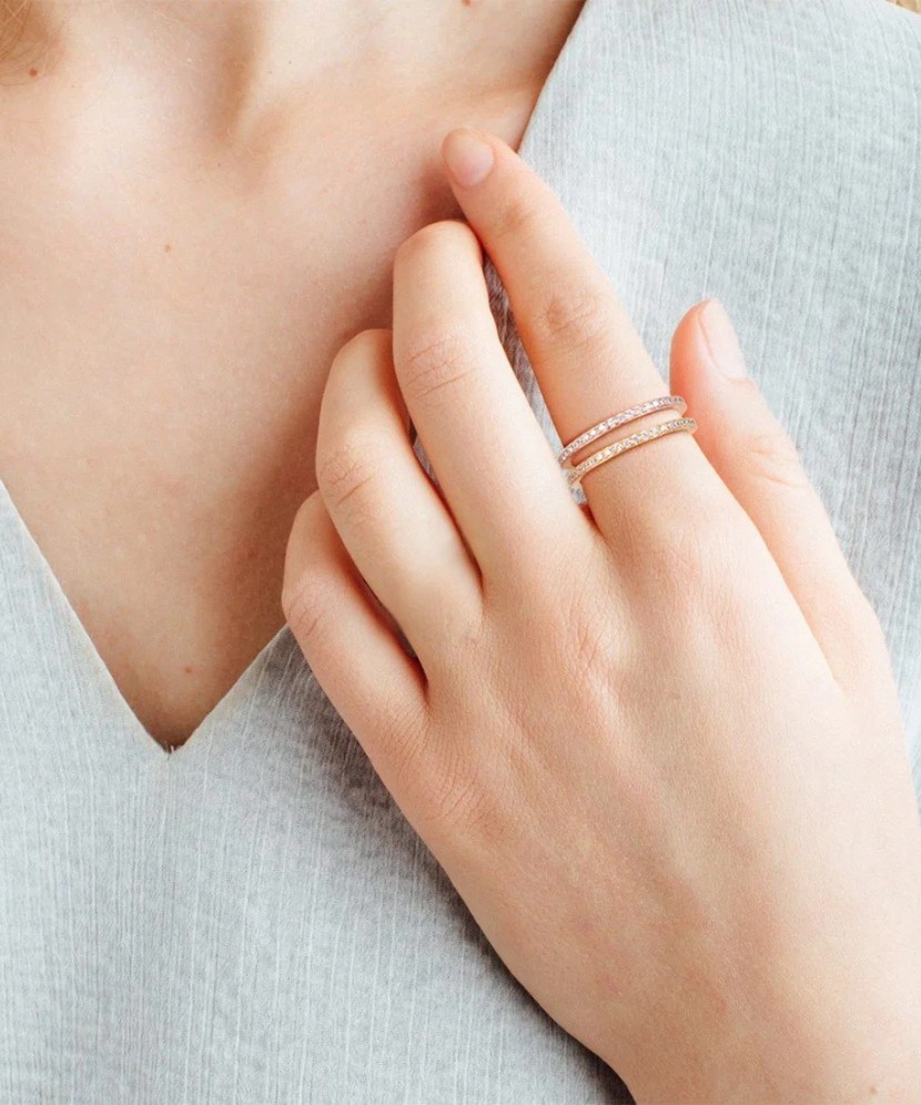 Paauksuotas sidabrinis žiedas su cirkoniais - Goldinga