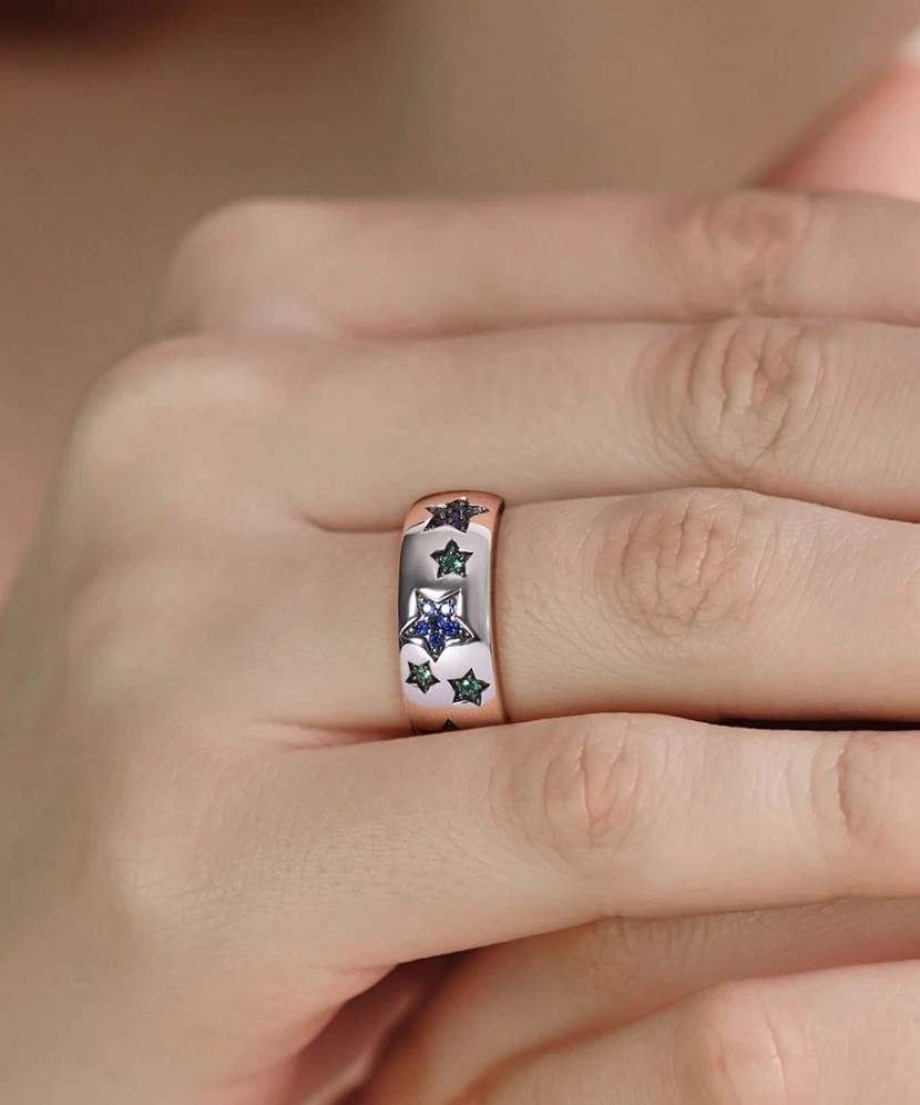 Sudraba gredzens ar spineļiem un nano safīru - Goldinga