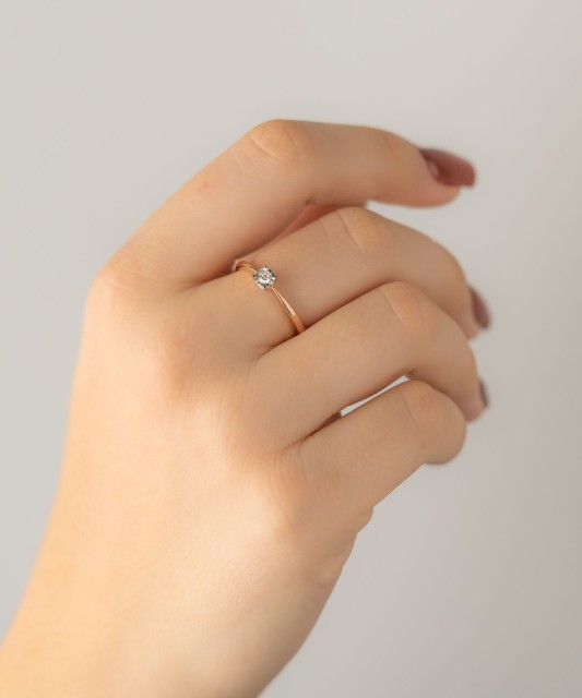 Zelta gredzens ar briljantu - Goldinga