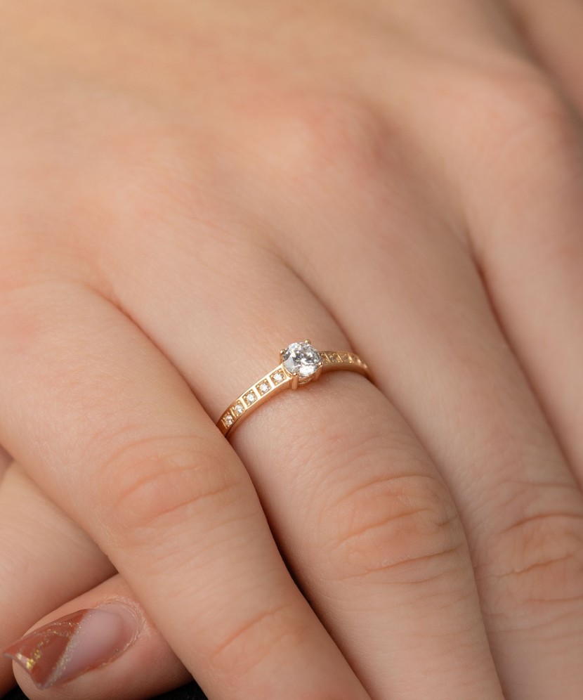 Zelta gredzens ar cirkonijiem - Goldinga