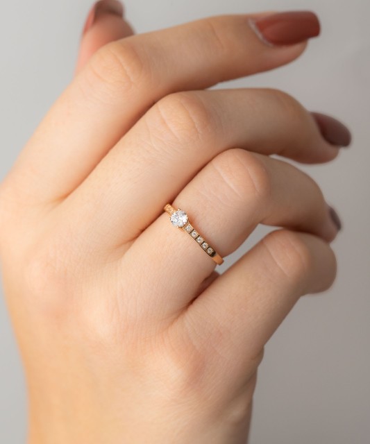 Zelta gredzens ar cirkonijiem - Goldinga