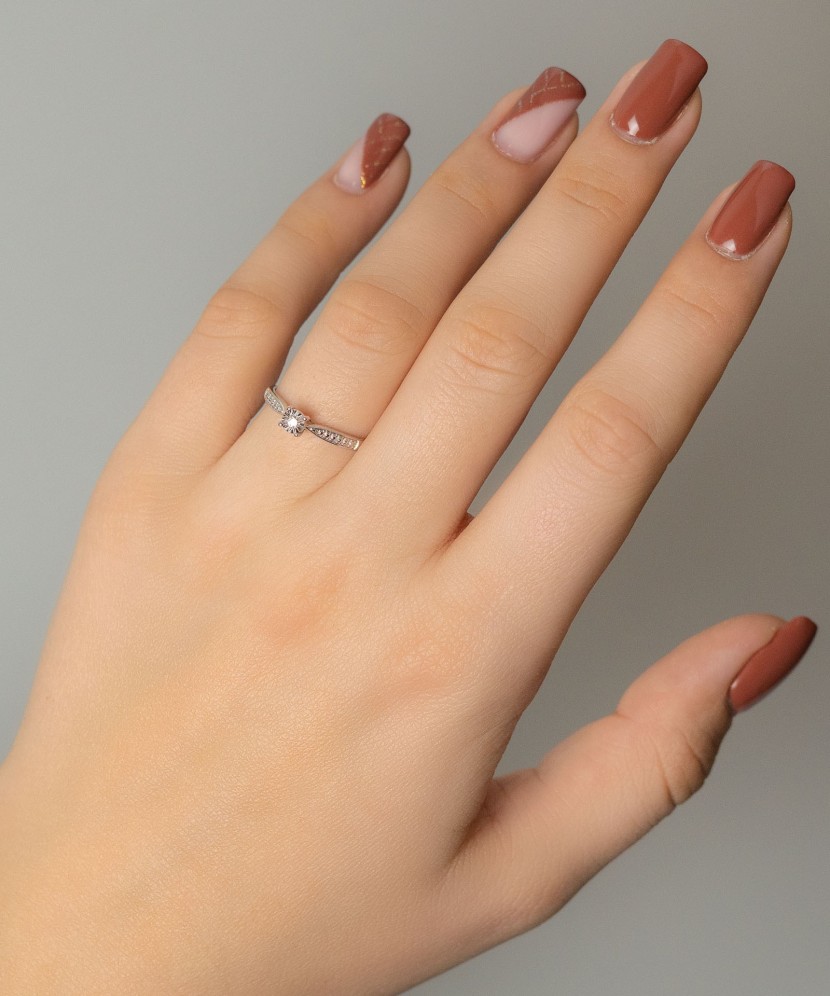 Sudraba gredzens ar dimantu - Goldinga