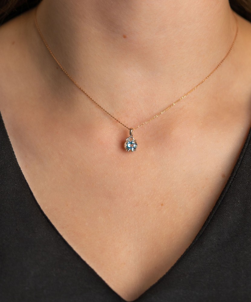 Zelta piekariņš ar topāzu un briljantiem - Goldinga