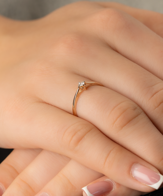 Zelta gredzens ar dimantu - Goldinga