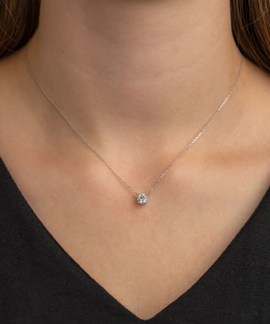 Baltā zelta ķēdīte ar cirkonija piekariņu