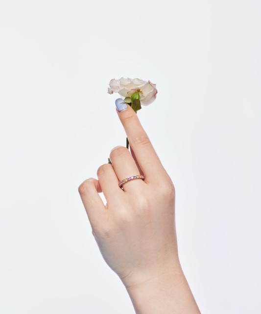 Серебряное кольцо с цирконами