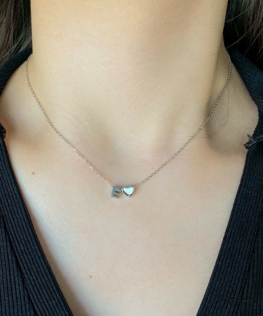 Sudraba Ķēdīte Ar Piekariņu E Burts