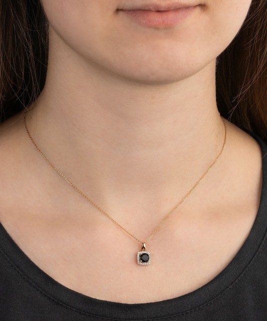 Zelta kulons ar dimantiem un spineli - Goldinga