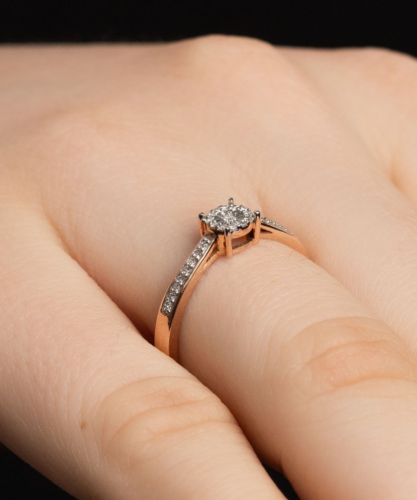 Zelta gredzens ar dimantiem - Goldinga