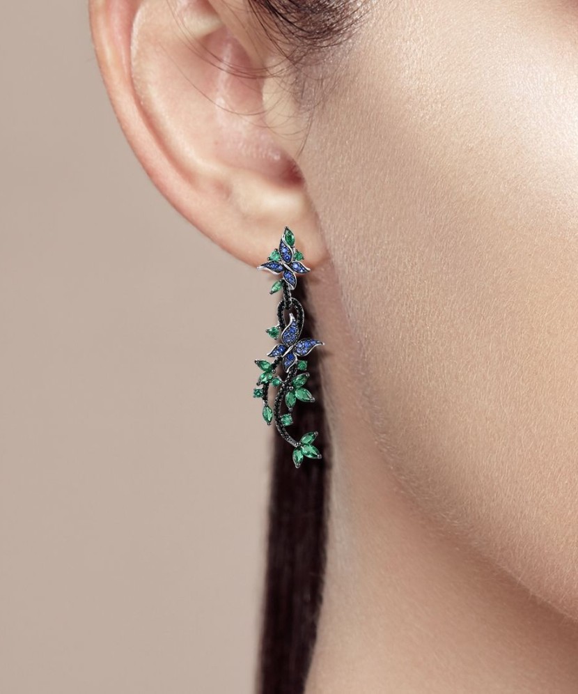 Sudraba auskari ar cirkonijiem un špineļiem