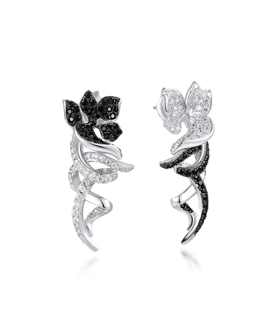 Sudraba auskari ar cirkonijiem un špineļiem