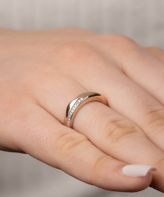 Zelta gredzens ar cirkonijiem - Goldinga