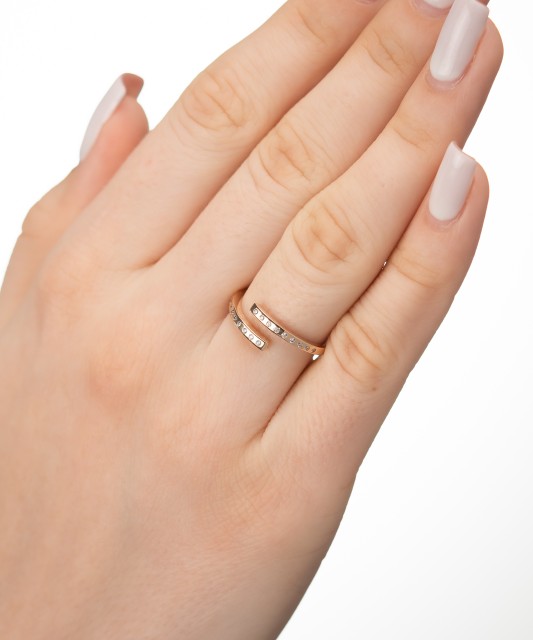 Zelta gredzens ar cirkonijiem - Goldinga