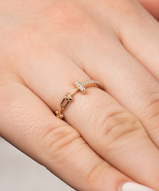 Zelta gredzens ar cirkonijiem