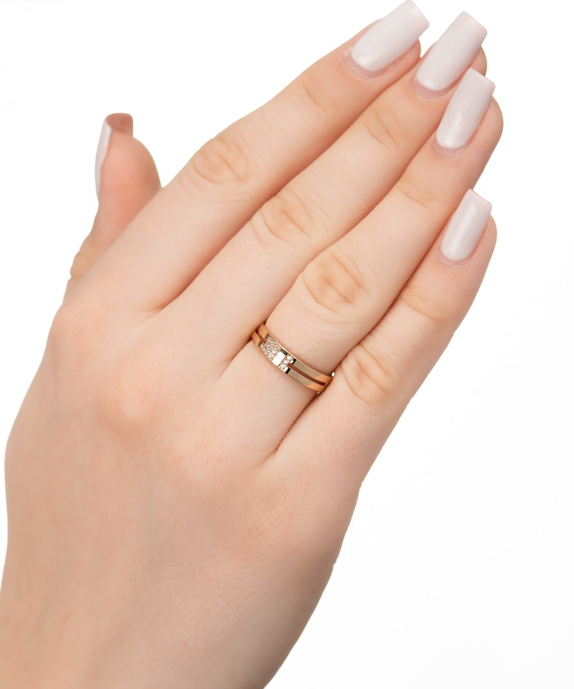 Zelta gredzens ar cirkonijiem