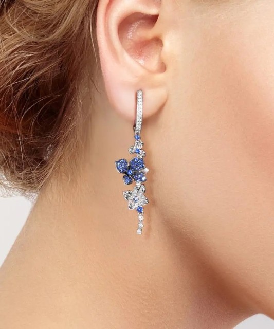 Серьги из серебра с цирконом и шпинели